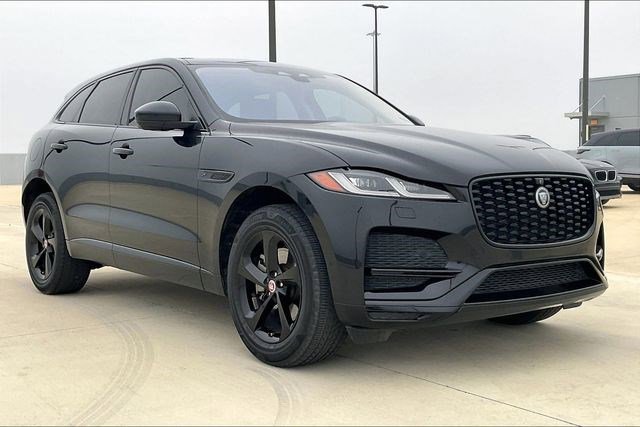 Used 2021 Jaguar F-PACE S image 3