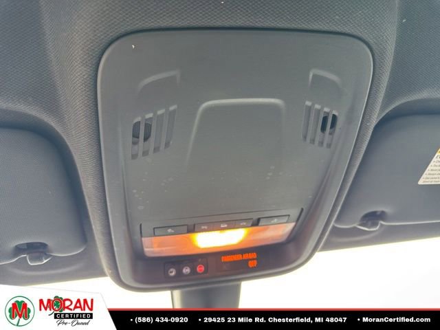 Used 2017 Chevrolet Cruze LT w/ Convenience Package FWD image 19