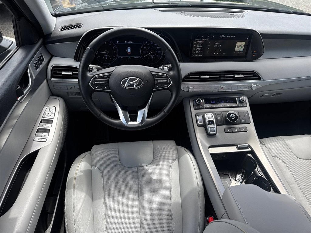 Used 2022 Hyundai Palisade SEL w/ 8P Bench Seat Package image 23