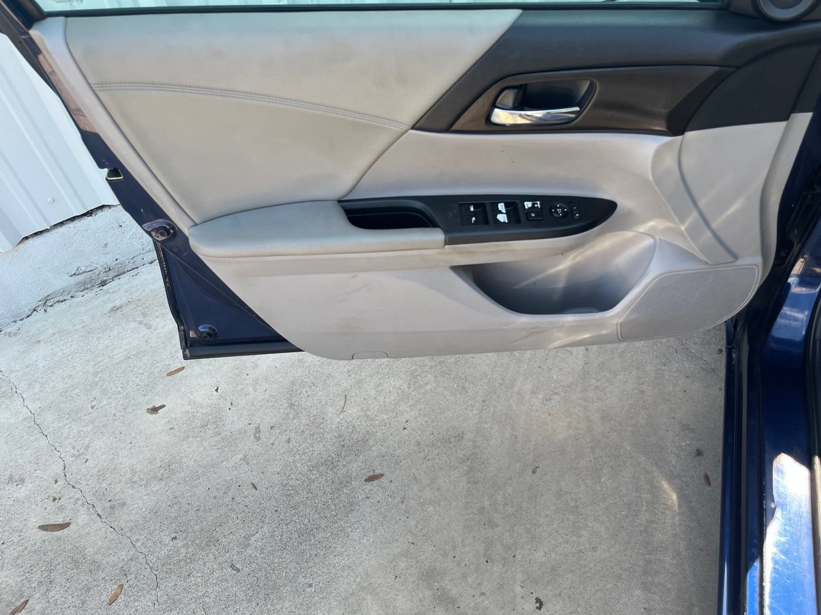 Used 2013 Honda Accord EX image 11