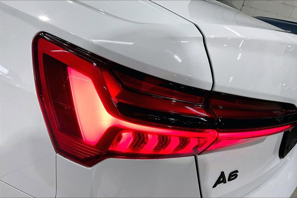 Used 2025 Audi A6 Premium Plus image 23