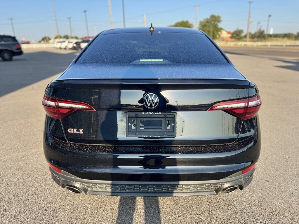 Used 2024 Volkswagen Jetta GLI Autobahn w/ GLI Black Package image 7