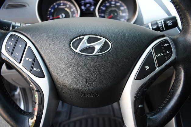 Used 2011 Hyundai Elantra Limited w/ Premium Pkg 5 FWD image 31