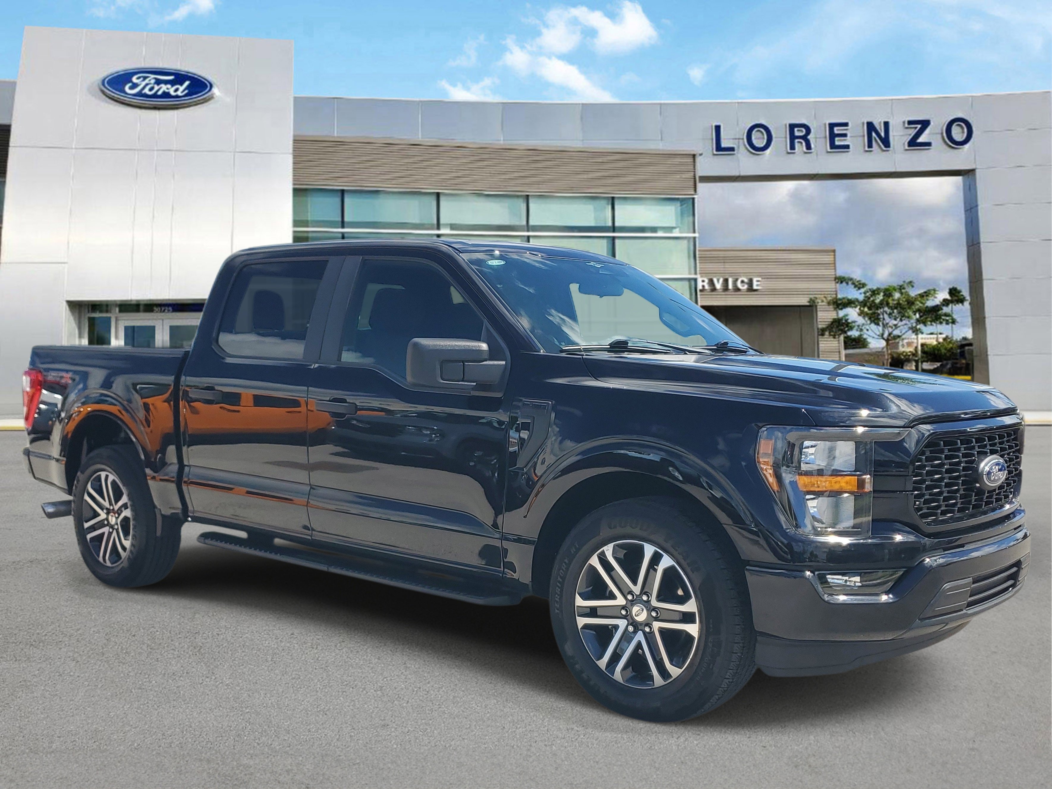 Used 2023 Ford F150 XL w/ STX Appearance Package image 3