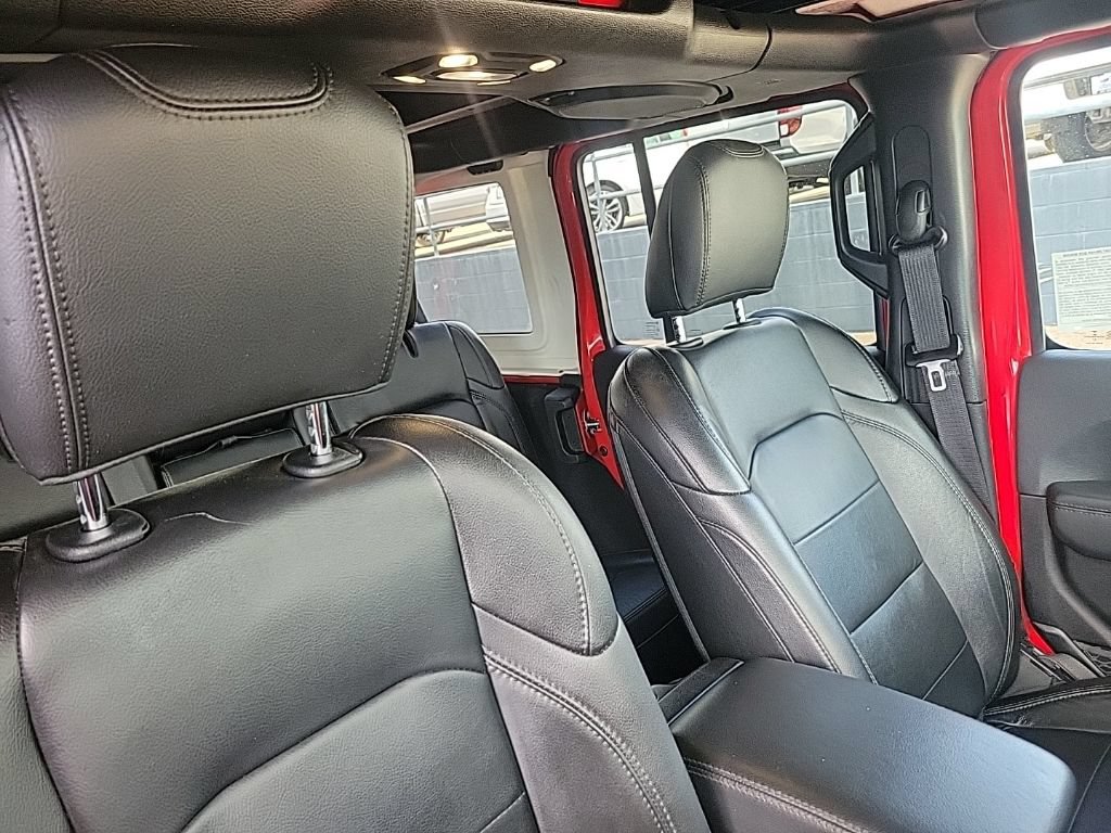 Used 2021 Jeep Wrangler Unlimited Sahara AWD/4WD image 50