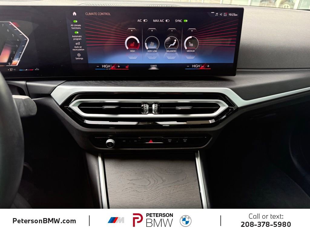 Used 2024 BMW 430i xDrive Coupe w/ Premium Package image 12