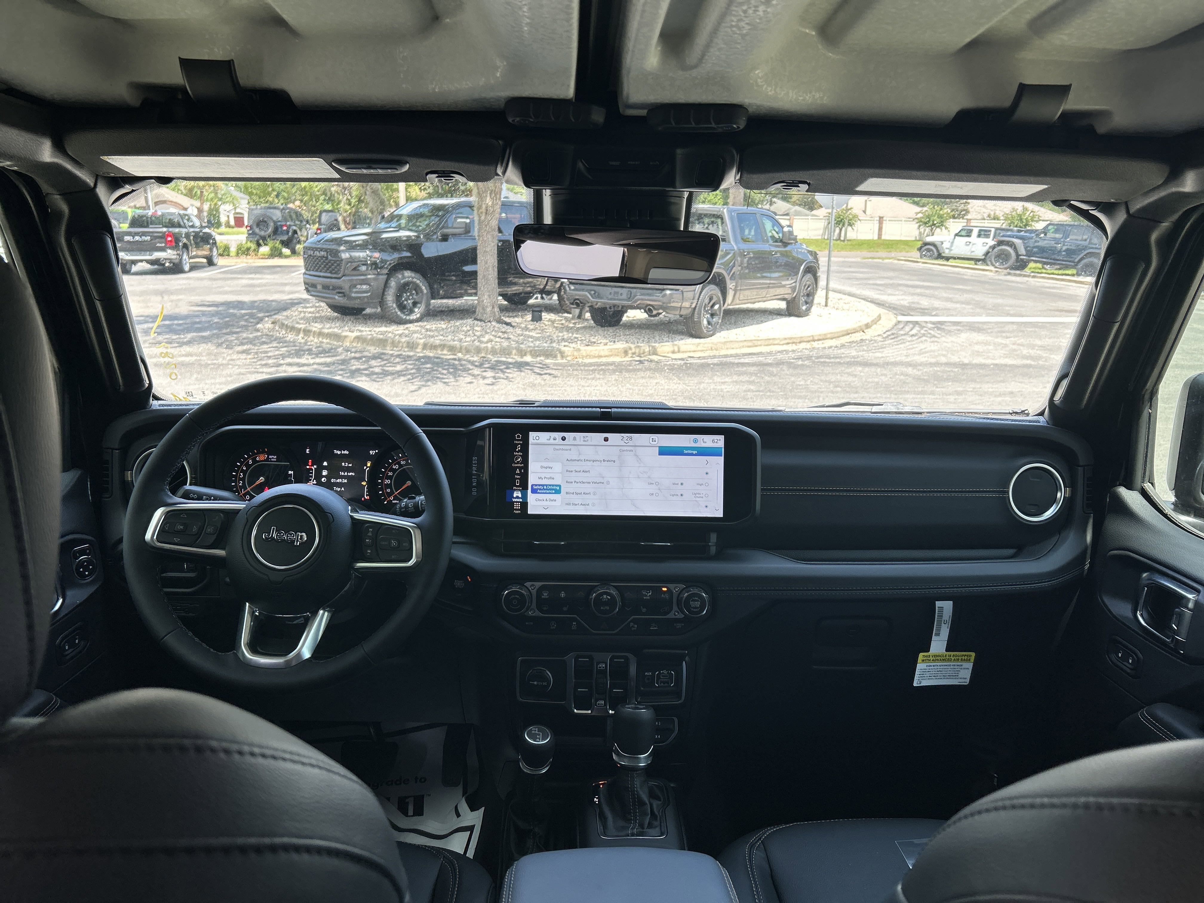 New 2025 Jeep Wrangler Sahara image 31