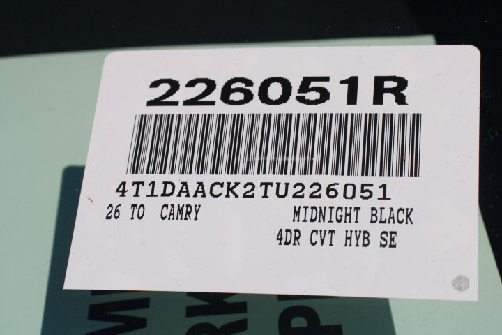 Used 2026 Toyota Camry SE w/ Convenience Package FWD image 31