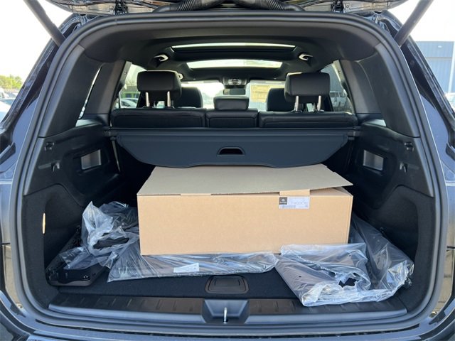 Used 2024 Mercedes-Benz GLB 250 4MATIC image 35