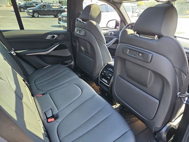 Used 2021 BMW X5 sDrive40i w/ Premium Package RWD image 24
