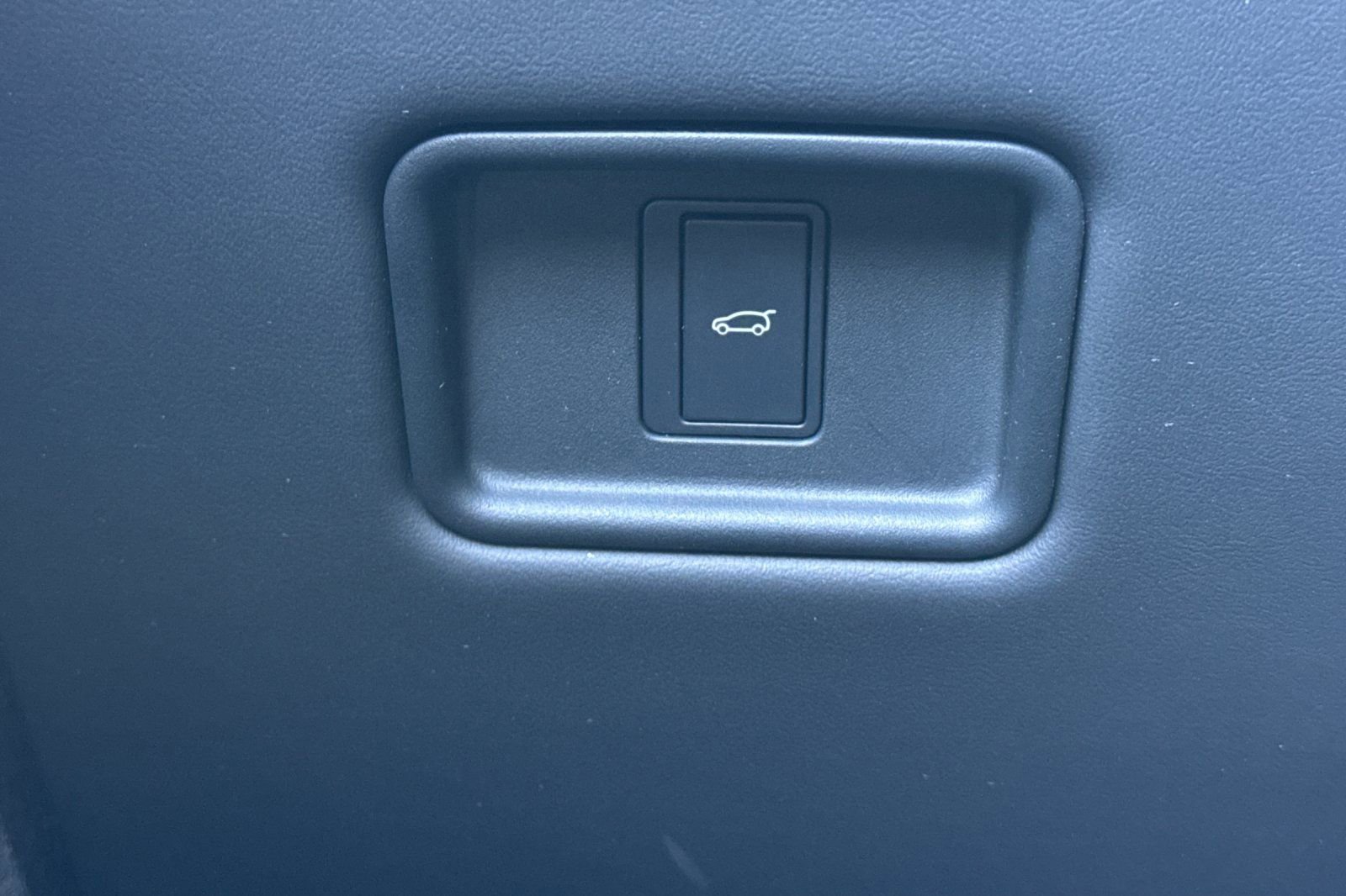 Used 2024 Land Rover Range Rover Sport Dynamic SE image 38