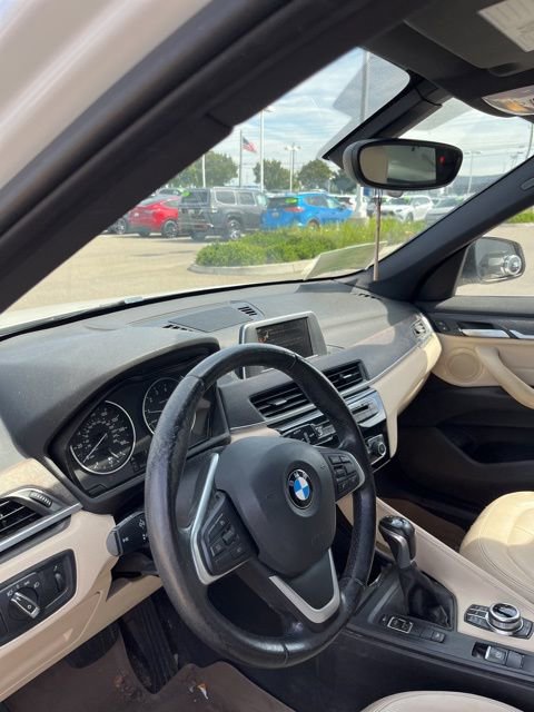 Used 2017 BMW X1 xDrive28i image 13