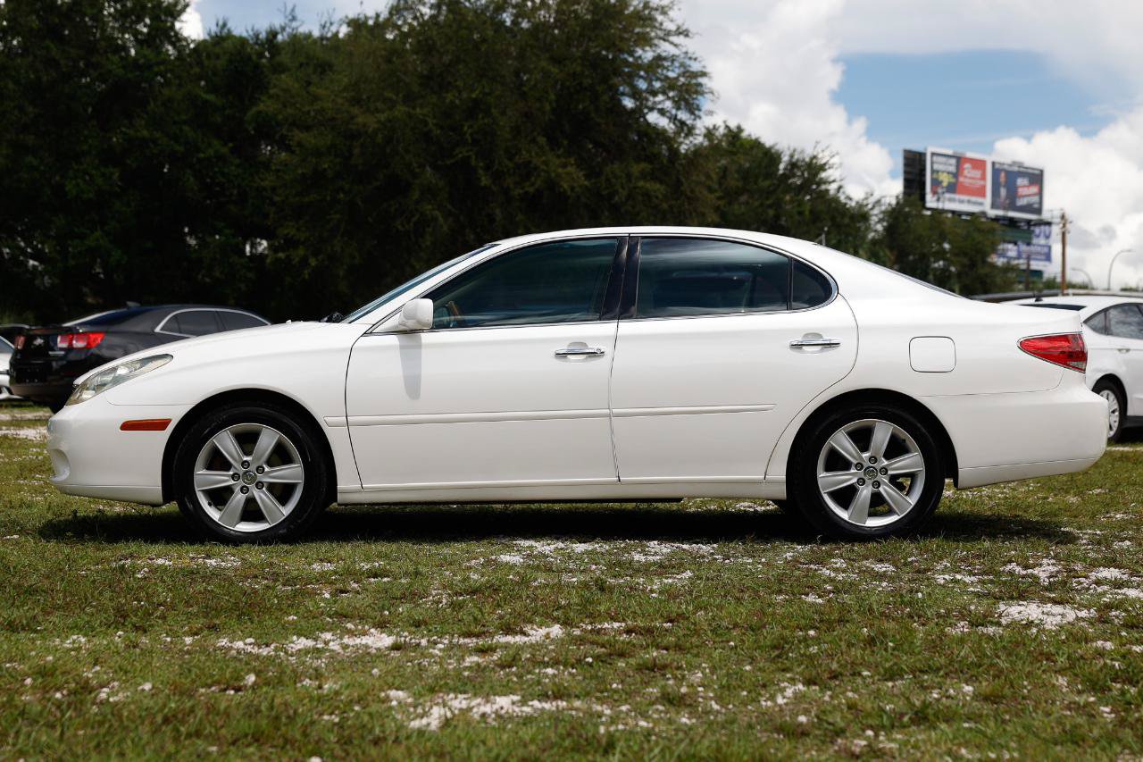 Used 2005 Lexus ES 330 FWD image 3