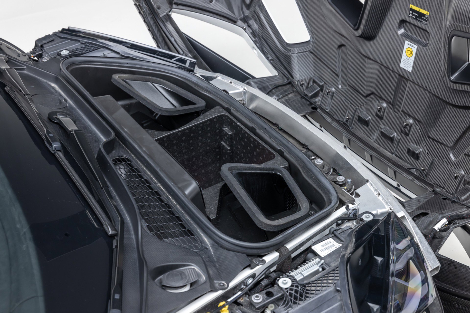 Used 2022 Lamborghini Huracan STO image 35