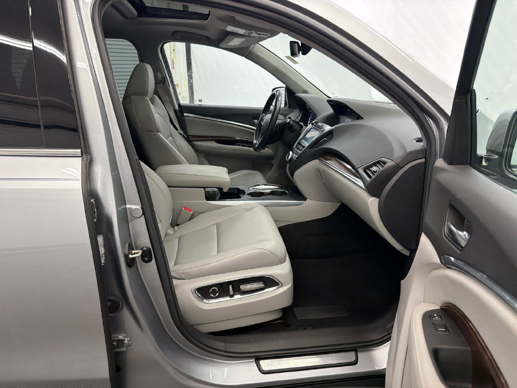 Used 2020 Acura MDX FWD image 15
