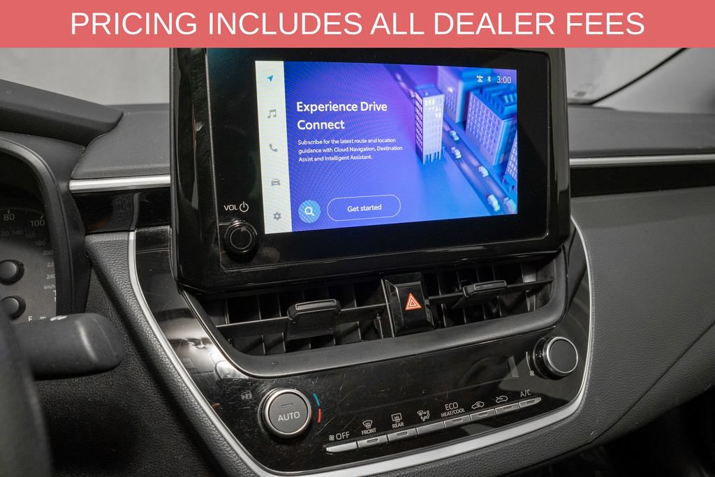 Used 2025 Toyota Corolla LE FWD image 12