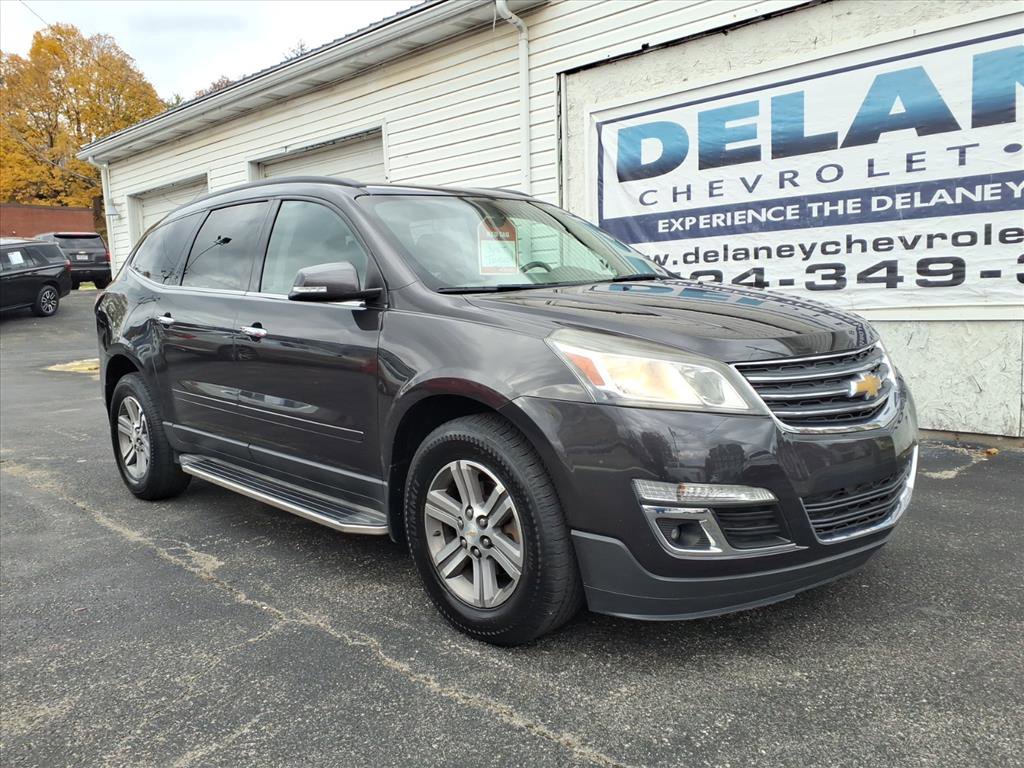 Used 2017 Chevrolet Traverse LT