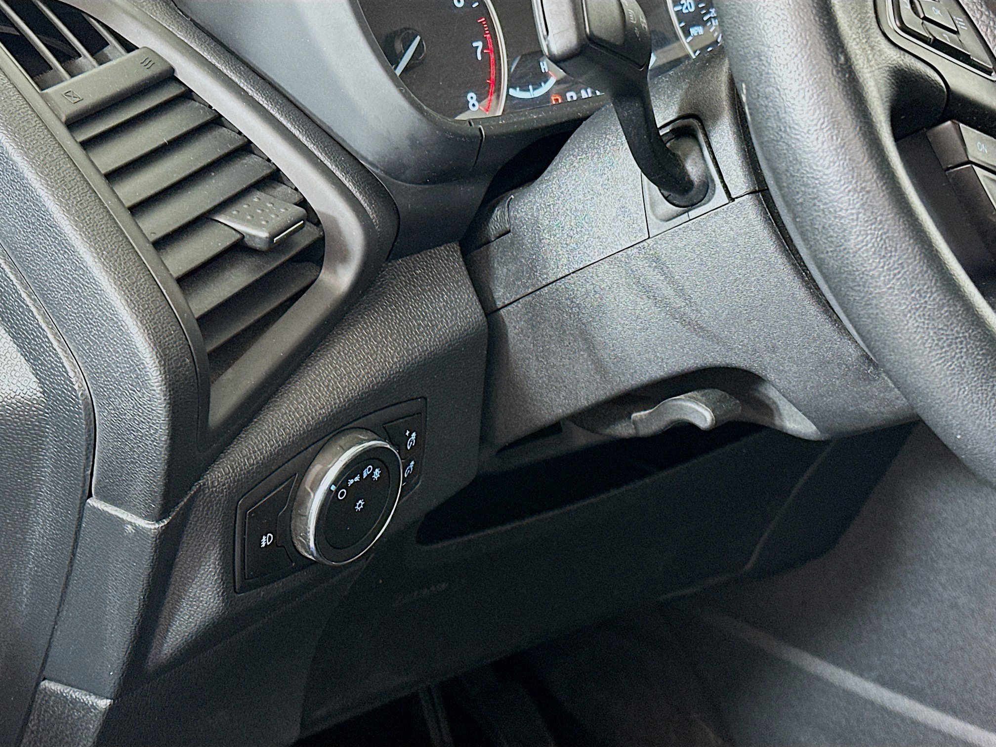 Used 2020 Ford EcoSport SE FWD image 16