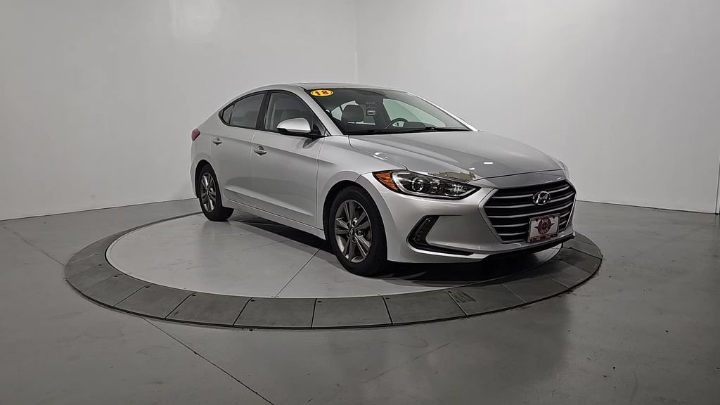 Used 2018 Hyundai Elantra Value Edition w/ Cargo Package FWD image 8