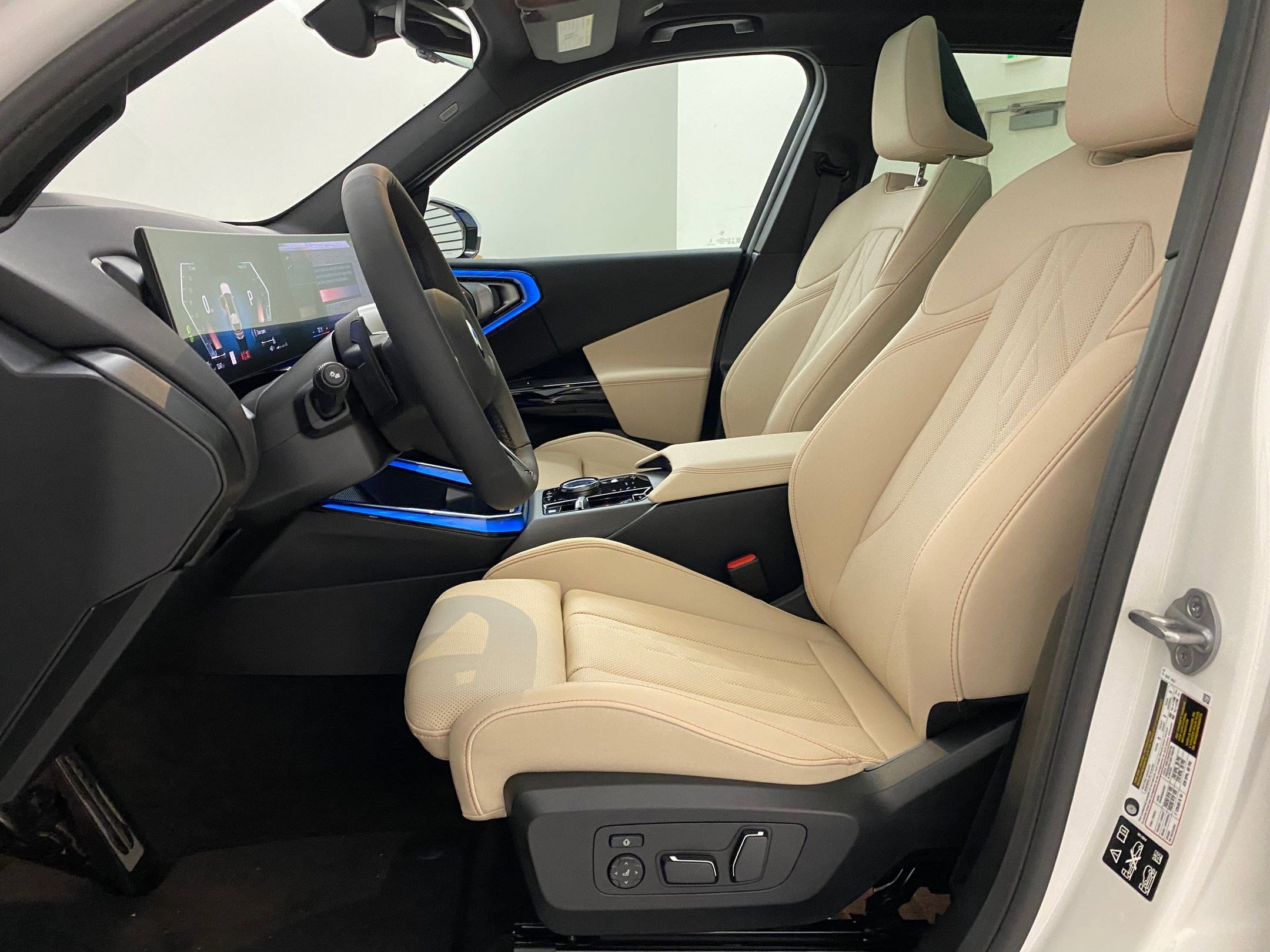New 2026 BMW X3 xDrive30 w/ Premium Package image 4