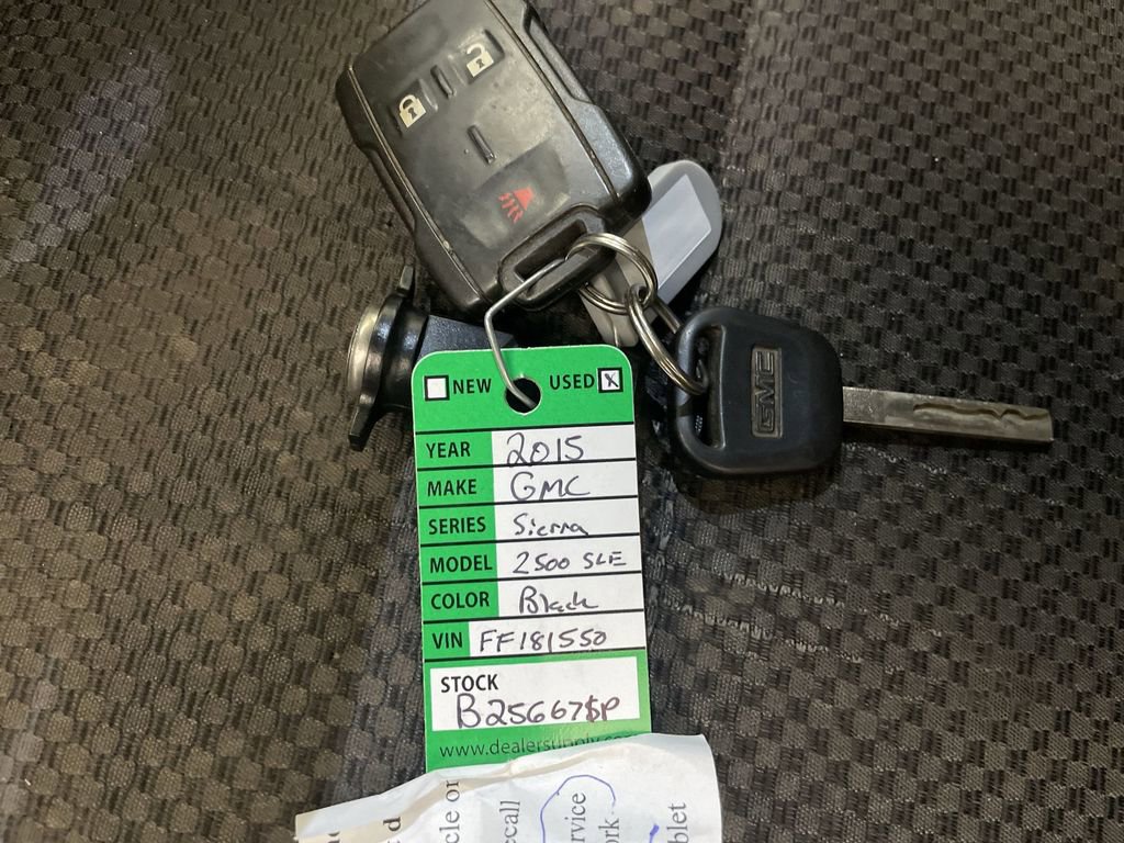 Used 2015 GMC Sierra 2500 SLE image 27