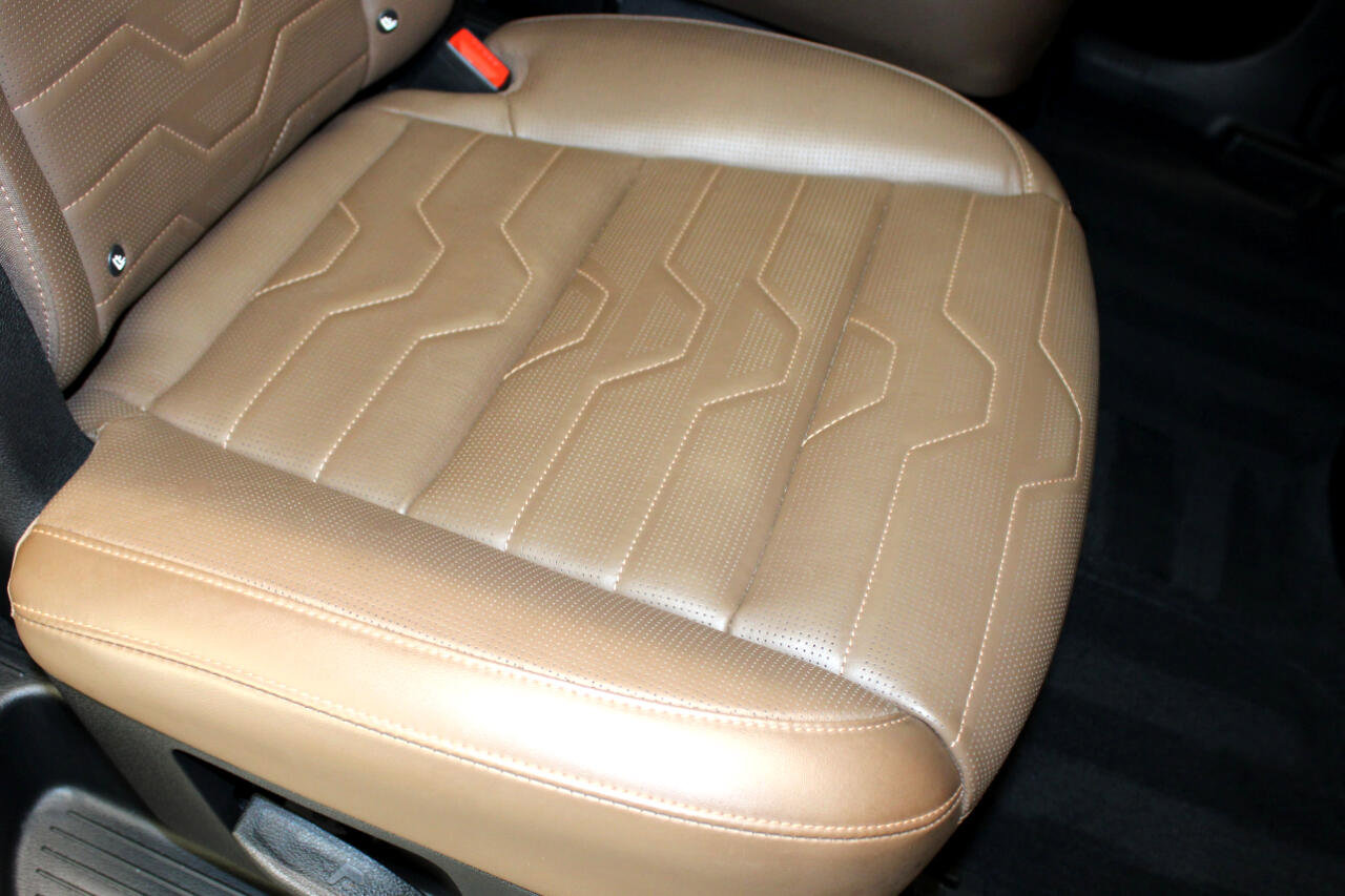 Used 2022 Kia Telluride SX w/ SX Prestige Package image 47