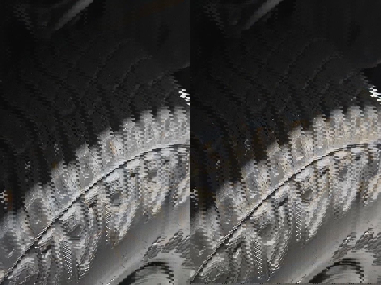 Used 2024 Ford Bronco Wildtrak image 21