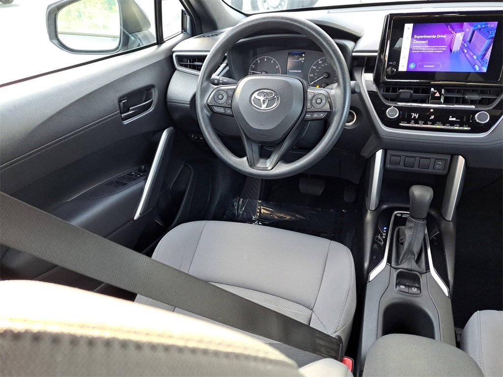 Used 2023 Toyota Corolla Cross S image 10