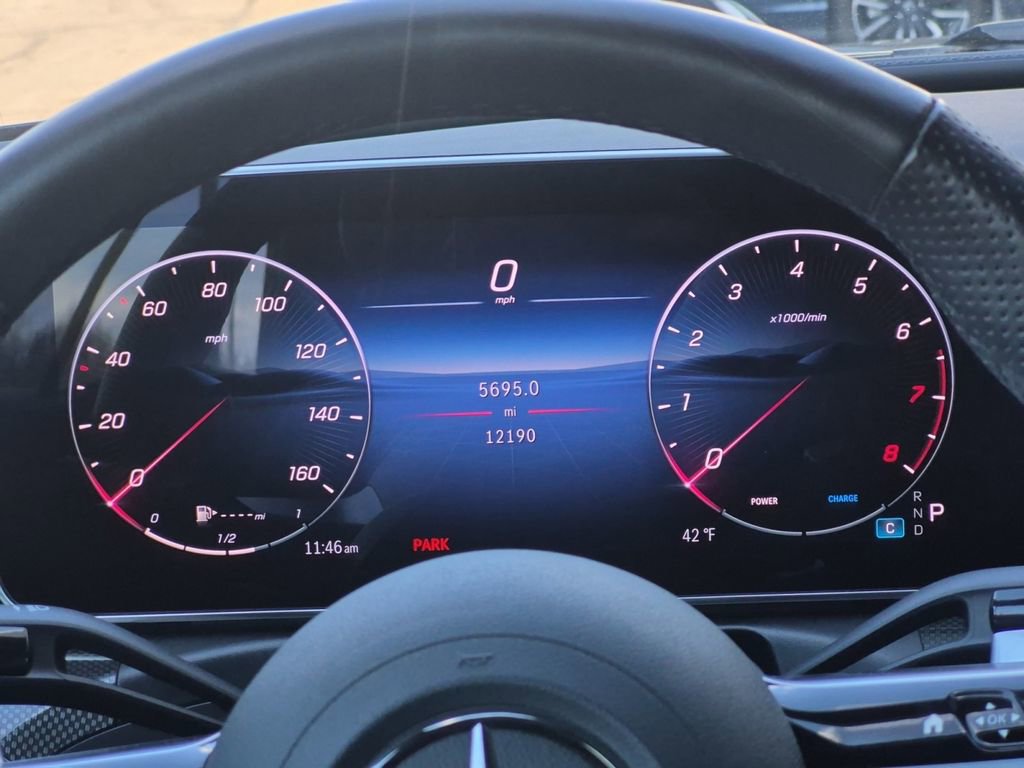Used 2025 Mercedes-Benz CLE 300 4MATIC Cabriolet image 15