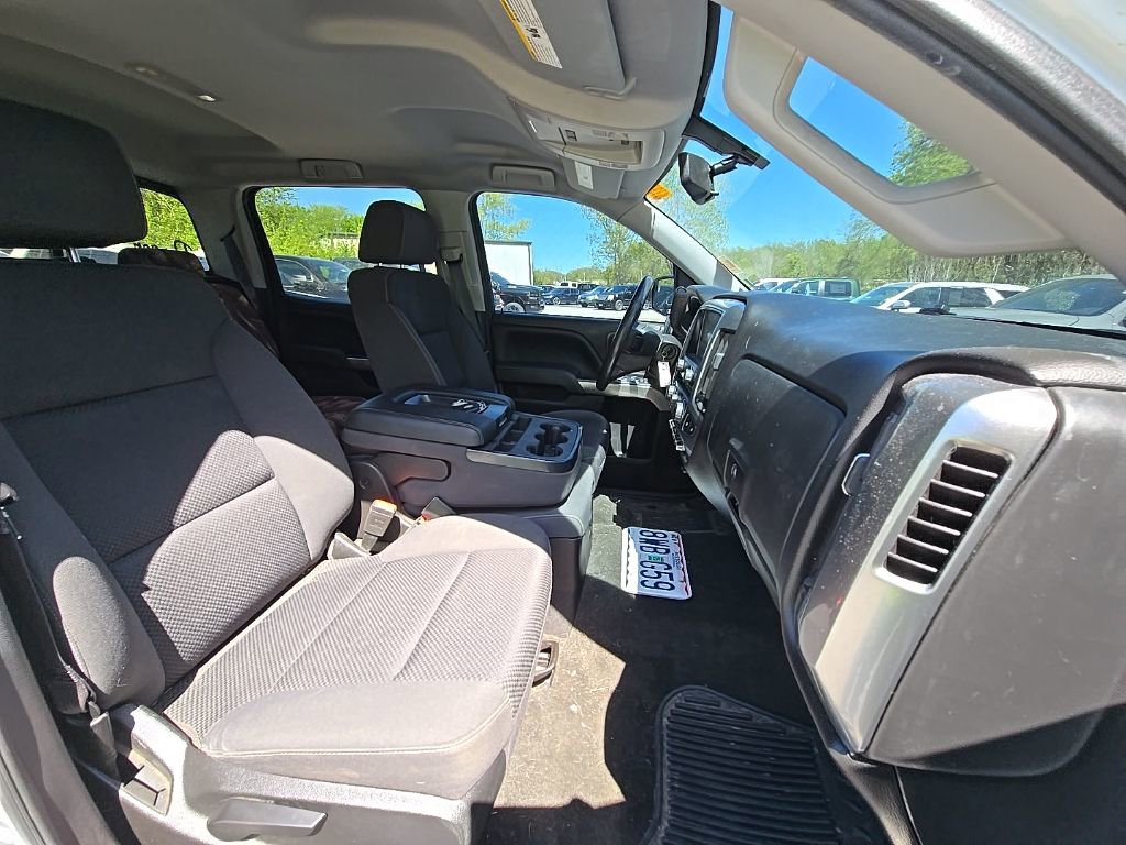 Used 2017 Chevrolet Silverado 1500 LT w/ All Star Edition image 17