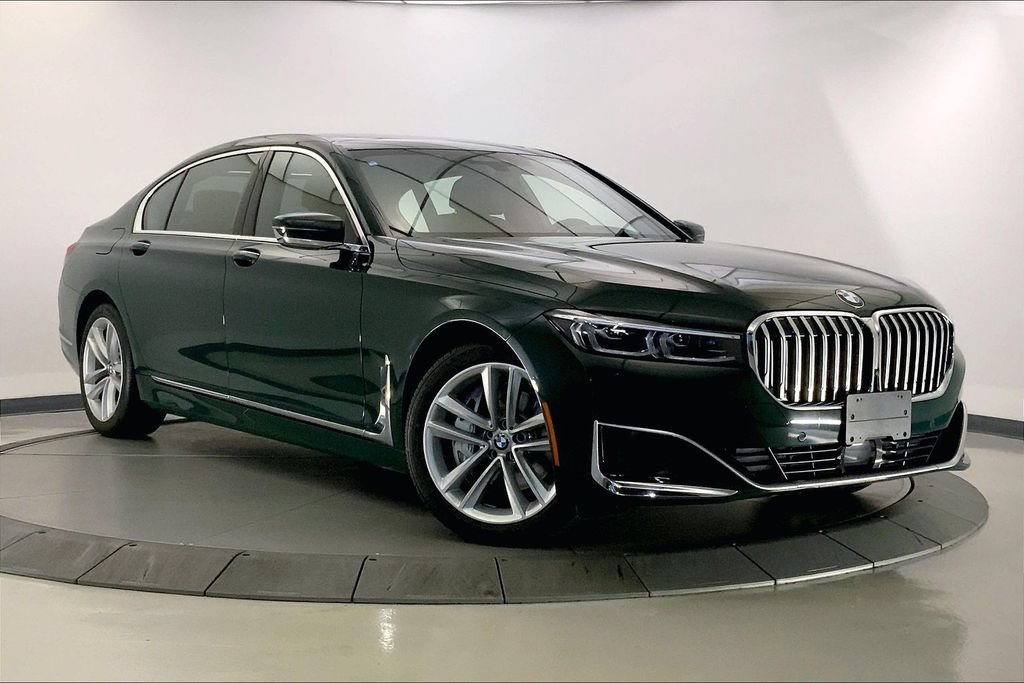 Used 2022 BMW 750i xDrive w/ Luxury Rear Seating Package