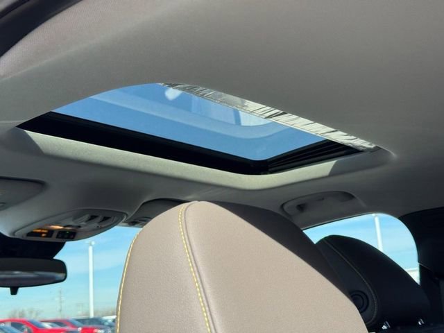 New 2026 Chevrolet Trax ACTIV w/ Sunroof Package FWD image 6