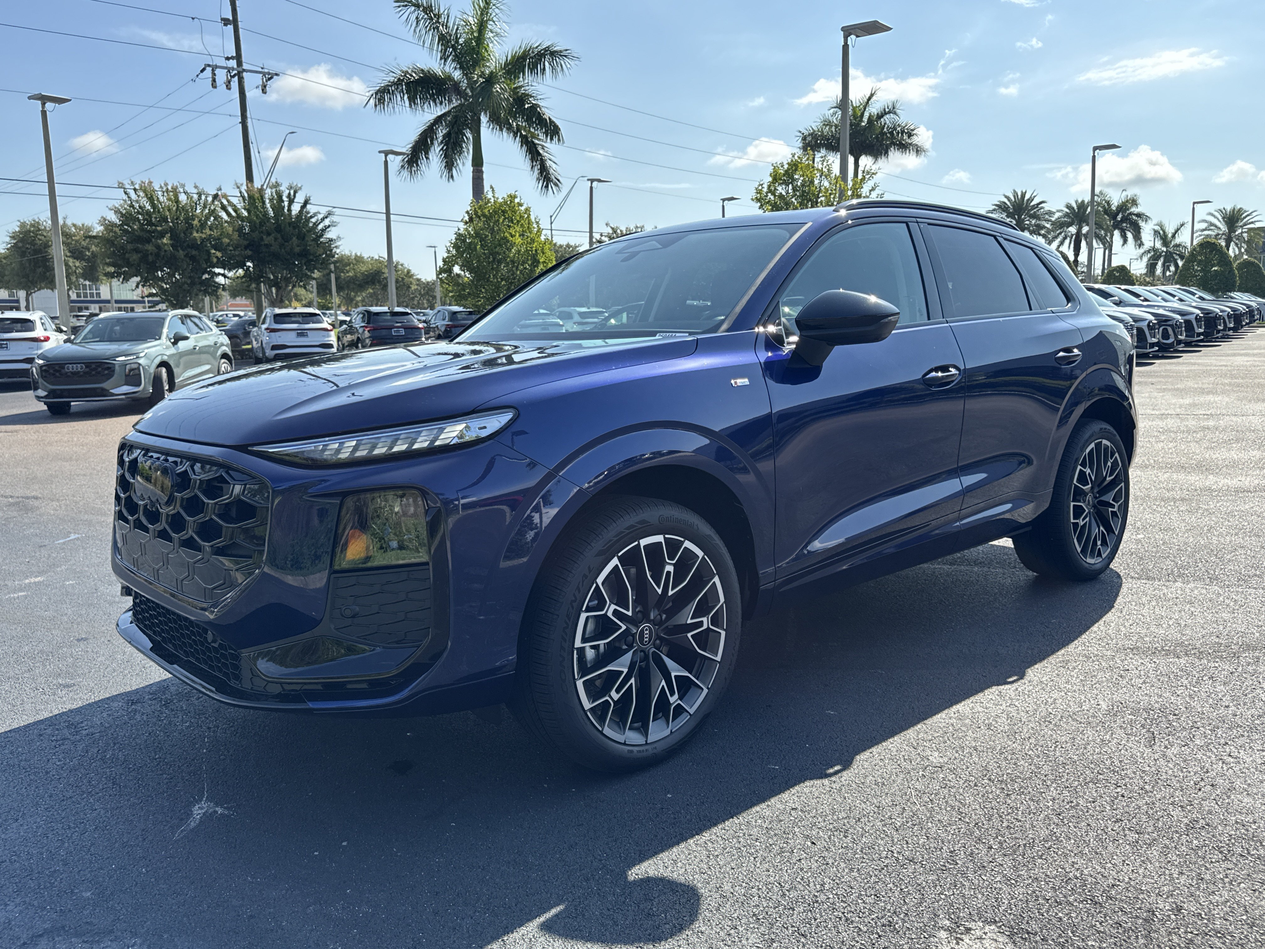 New 2026 Audi Q3 quattro 2.0T AWD/4WD image 6