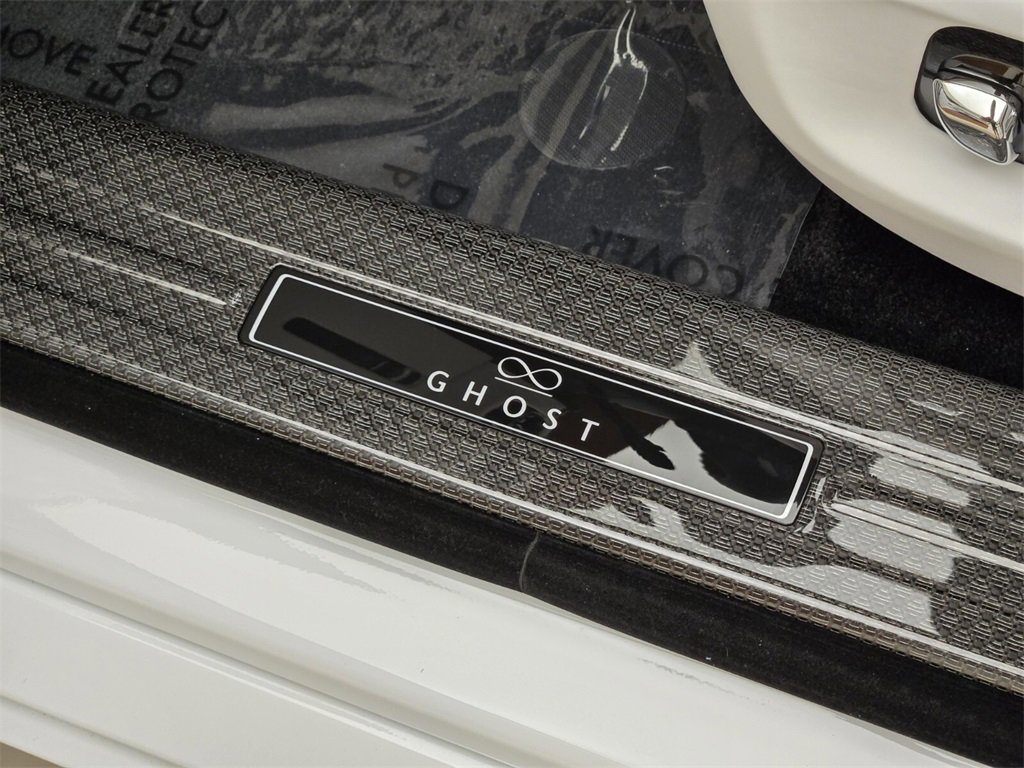 New 2025 Rolls-Royce Ghost Black Badge image 42