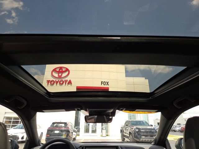 Used 2026 Toyota Camry XSE w/ Premium Plus Package FWD image 22