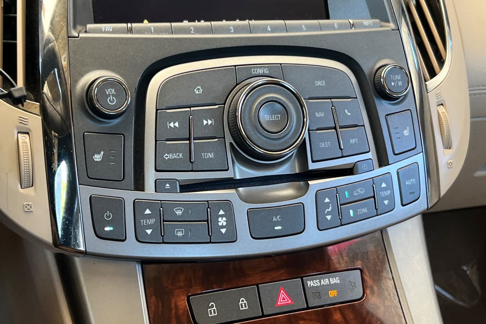 Used 2013 Buick LaCrosse Leather w/ Entertainment Package FWD image 23