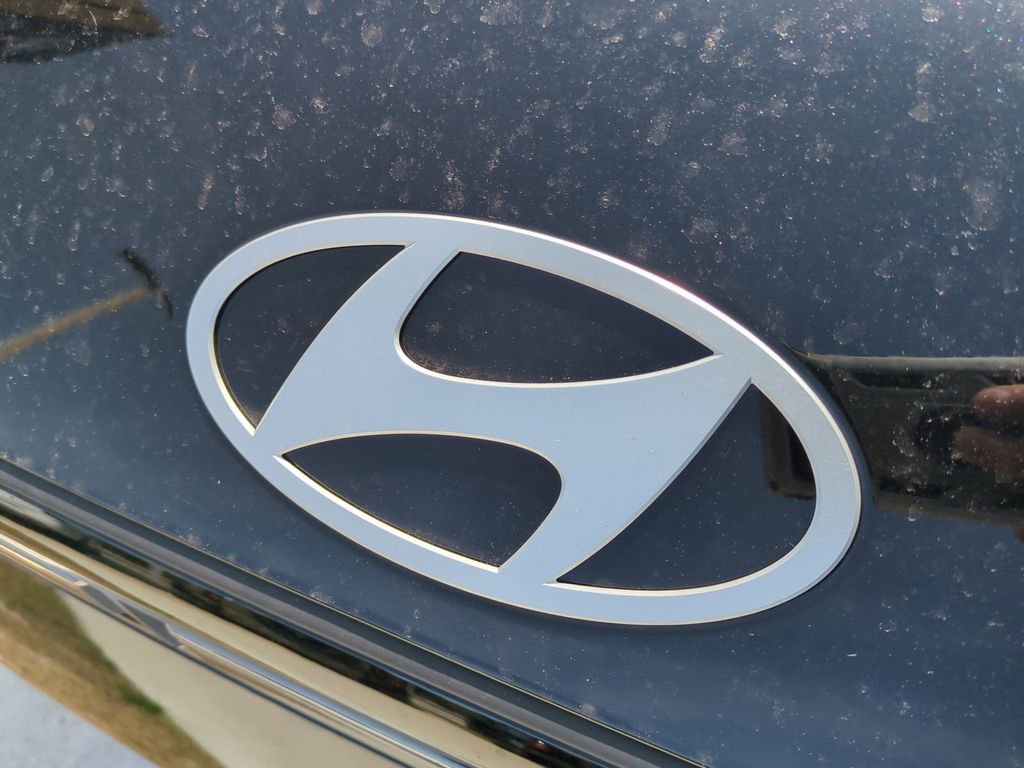 New 2026 Hyundai Santa Fe Limited image 13