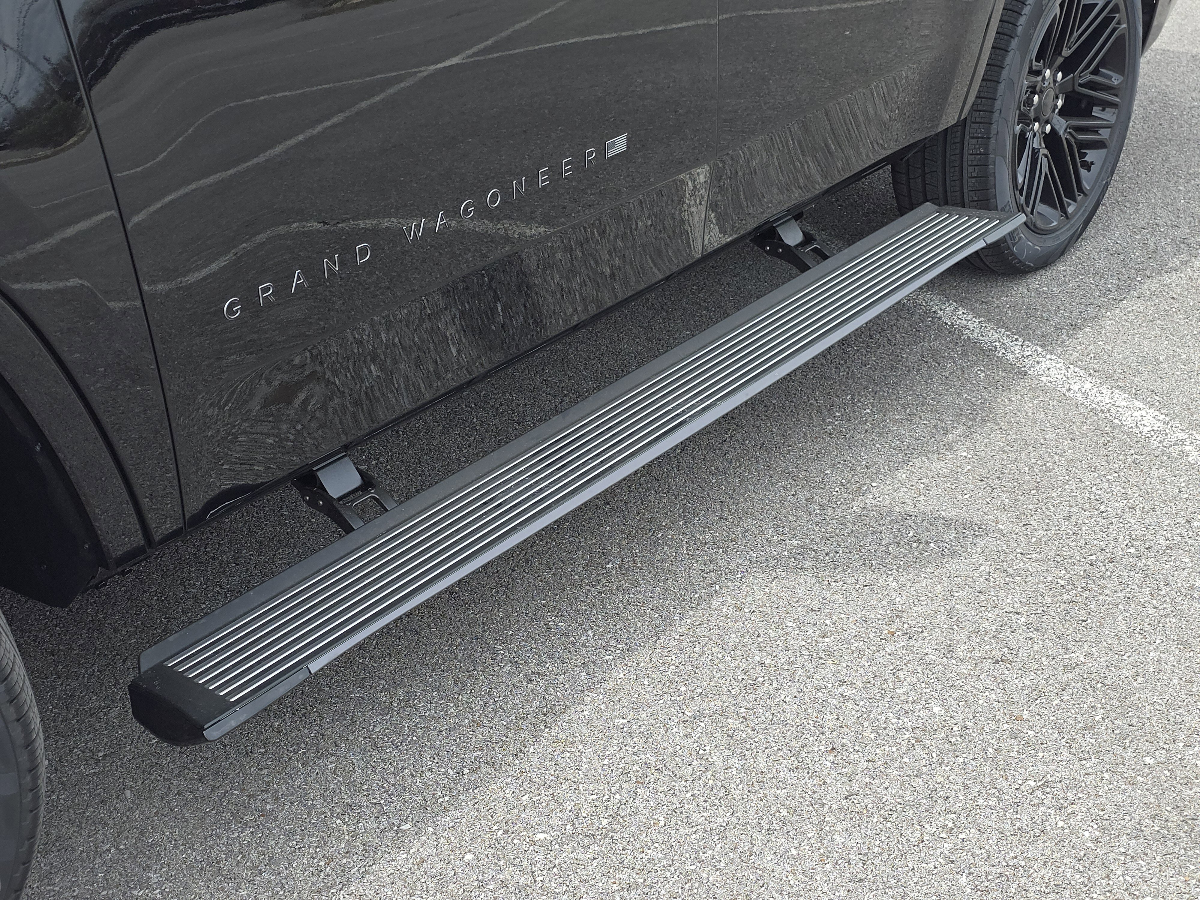 New 2026 Jeep Grand Wagoneer Limited image 11