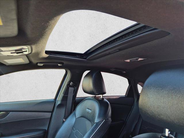 Used 2021 Kia Forte GT-Line w/ GT-Line Premium Package FWD image 15
