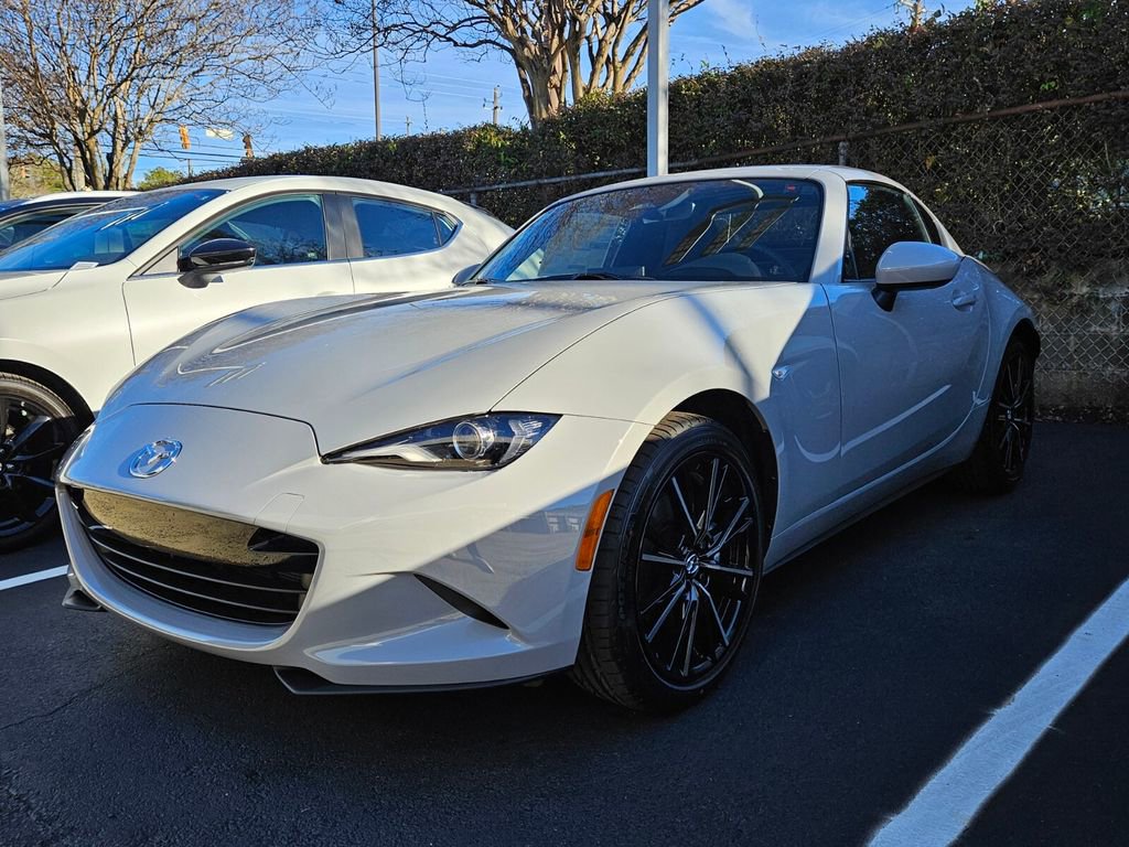 New 2025 MAZDA MX-5 Miata RF Grand Touring image 3