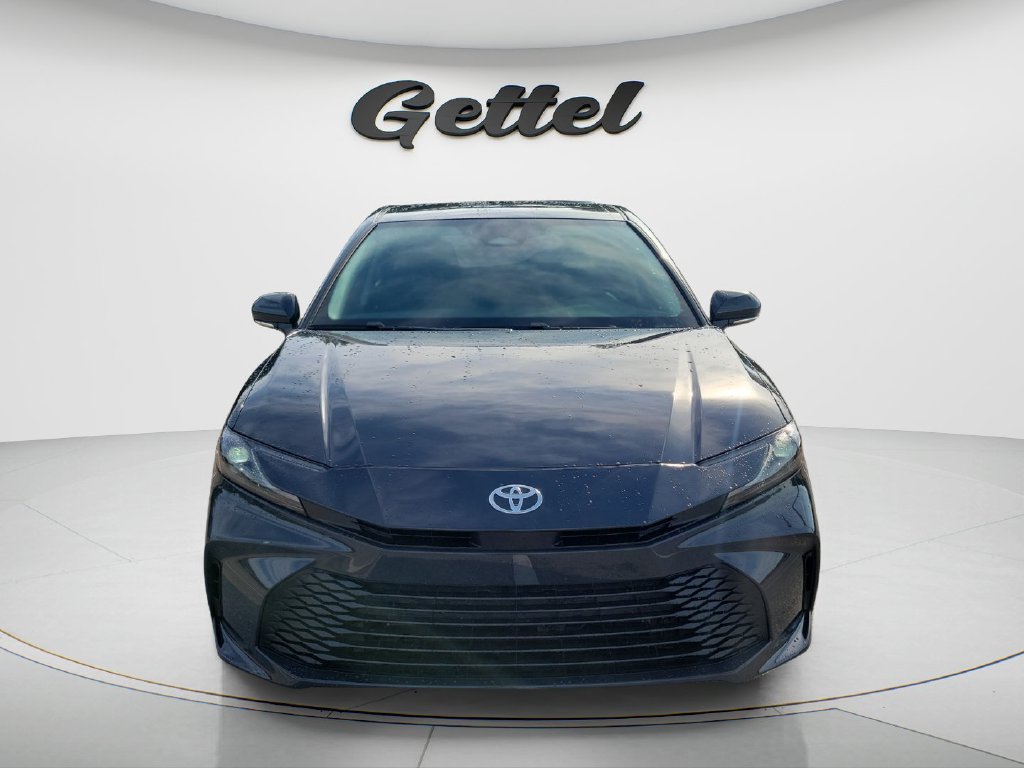 Used 2026 Toyota Camry LE w/ Convenience Package FWD image 2