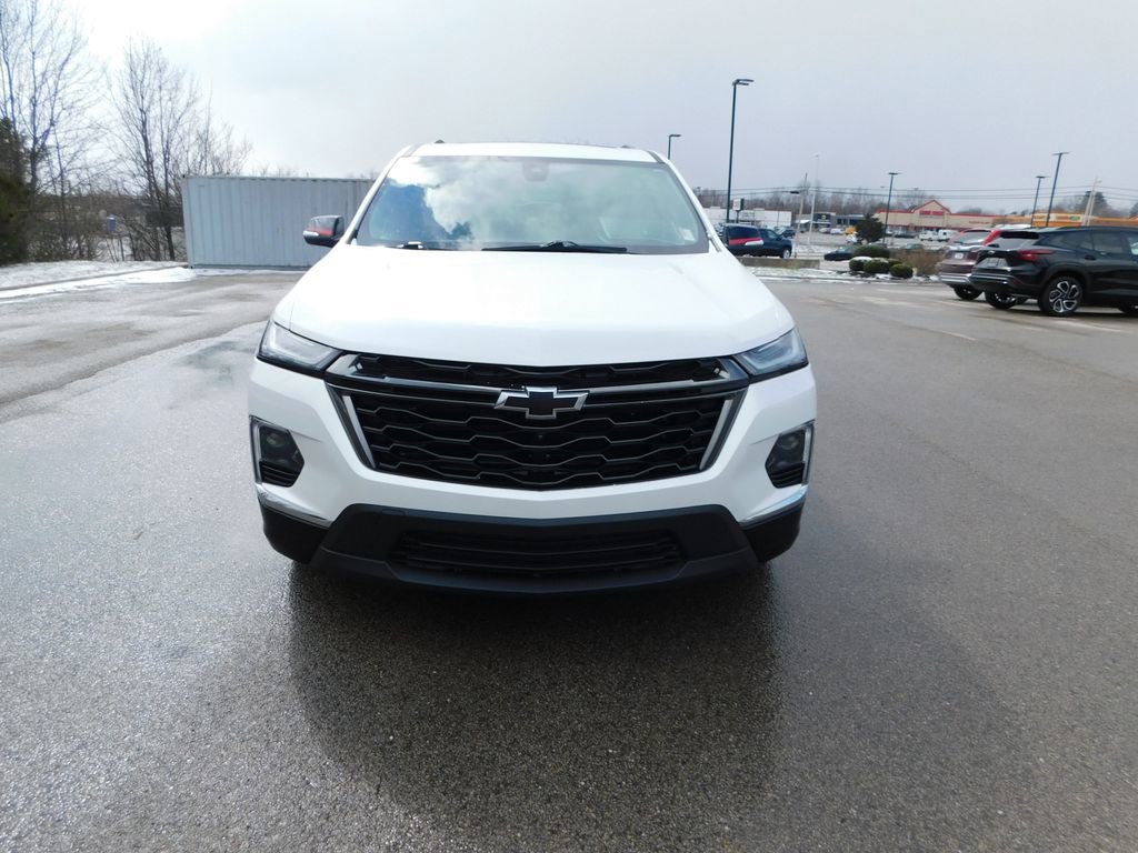 Used 2023 Chevrolet Traverse Premier w/ Redline Edition image 8