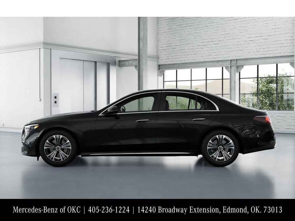Used 2025 Mercedes-Benz E 350 4MATIC Sedan image 34