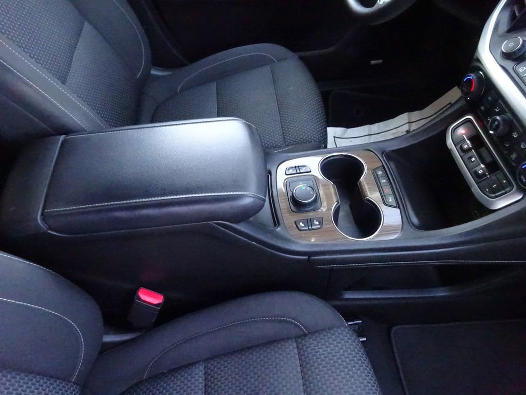 Certified 2023 GMC Acadia SLE w/ Driver Convenience Package FWD image 21
