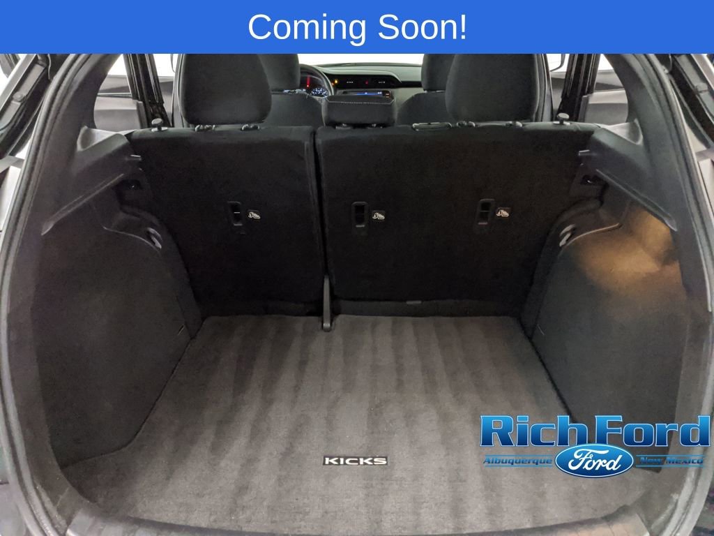 Used 2021 Nissan Kicks SV image 17