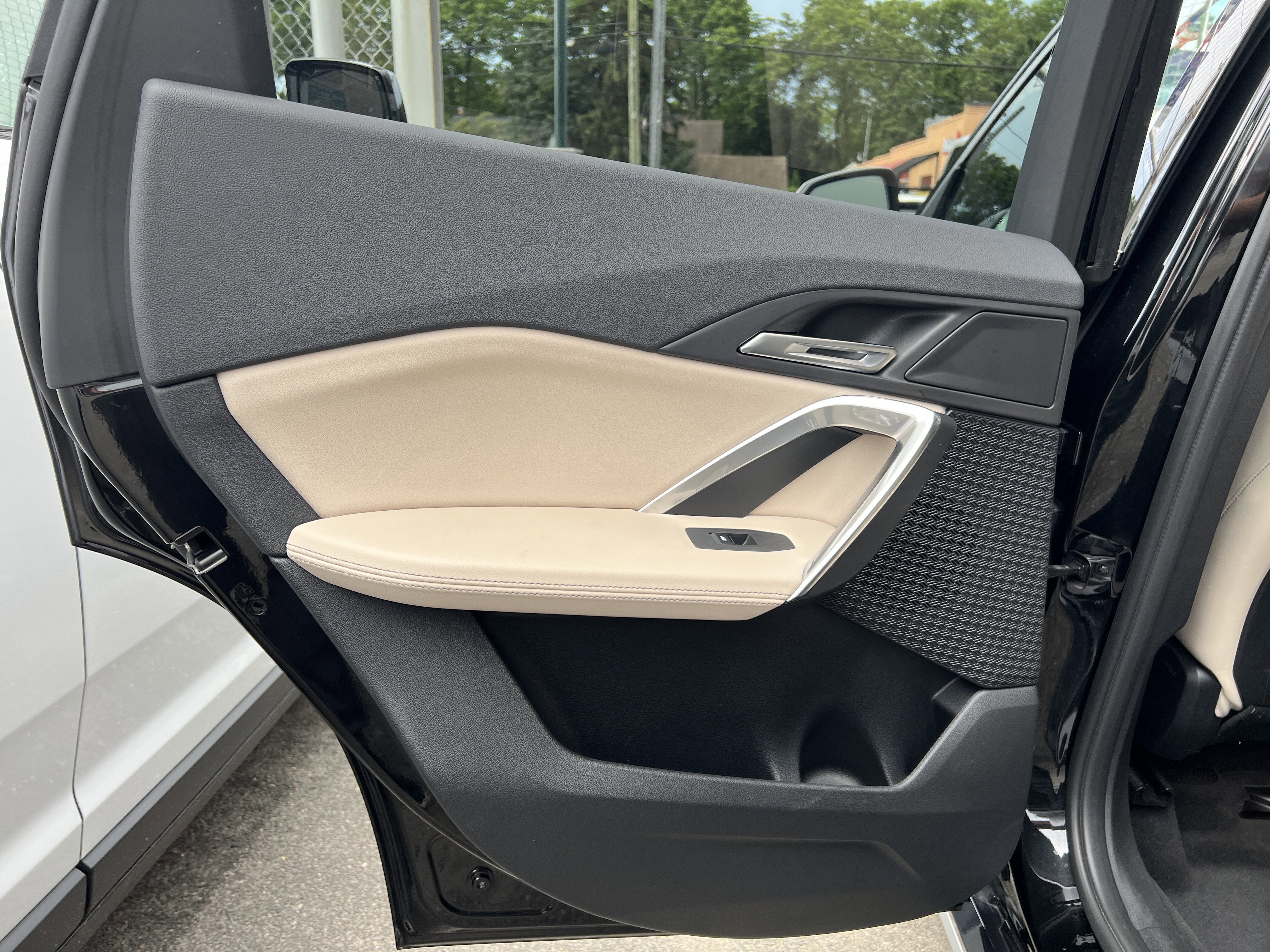 Used 2024 BMW X1 xDrive28i image 39