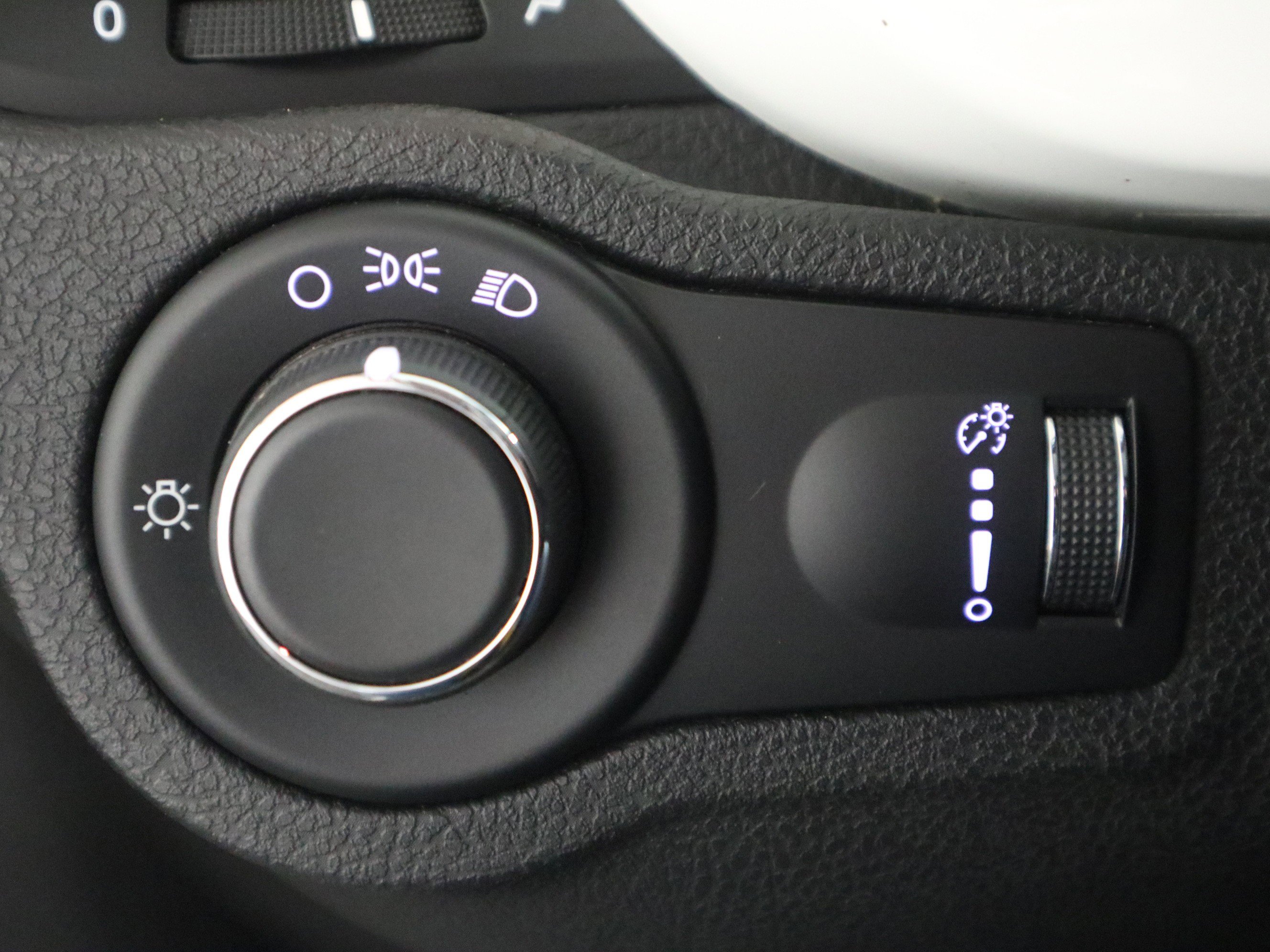 Used 2018 FIAT 500X Pop w/ Popular Equipment Group image 33