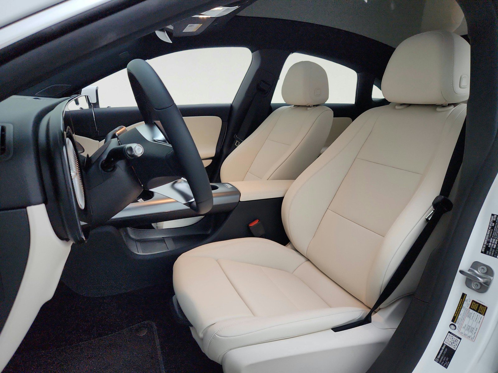 New 2027 Mercedes-Benz CLA 220 image 17
