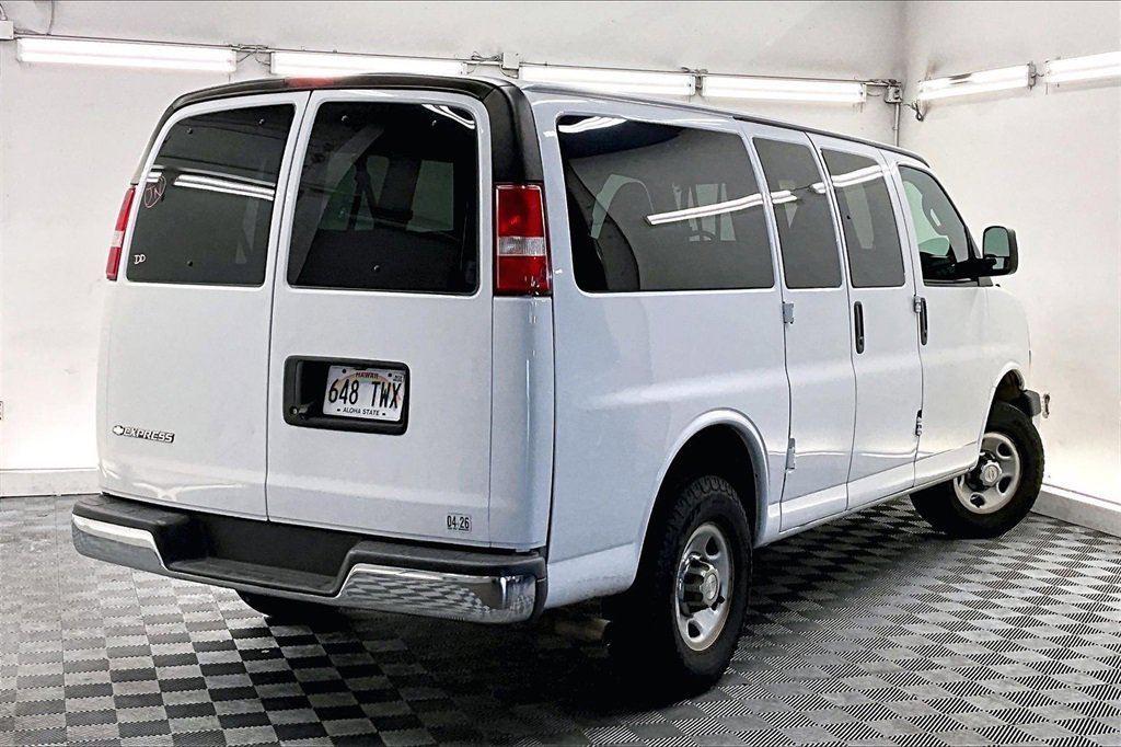 Used 2020 Chevrolet Express 2500 LT w/ LT Preferred Equipment Group image 11