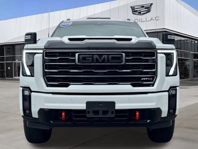 Used 2024 GMC Sierra 2500 AT4 w/ AT4 Premium Plus Package image 4